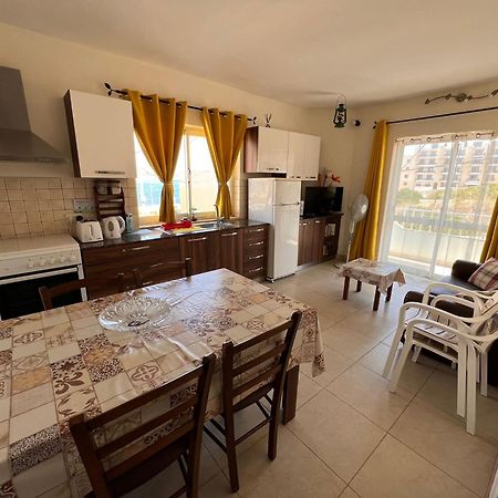 Fiesta Apartment Seaview Mellieħa Exterior foto